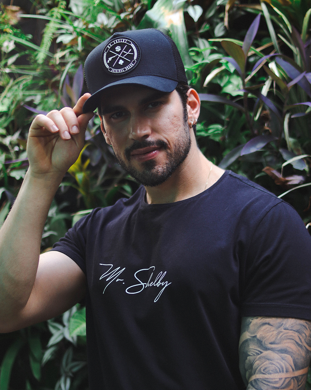 Boné Mr. Shelby Trucker Brasão Preto e Branco