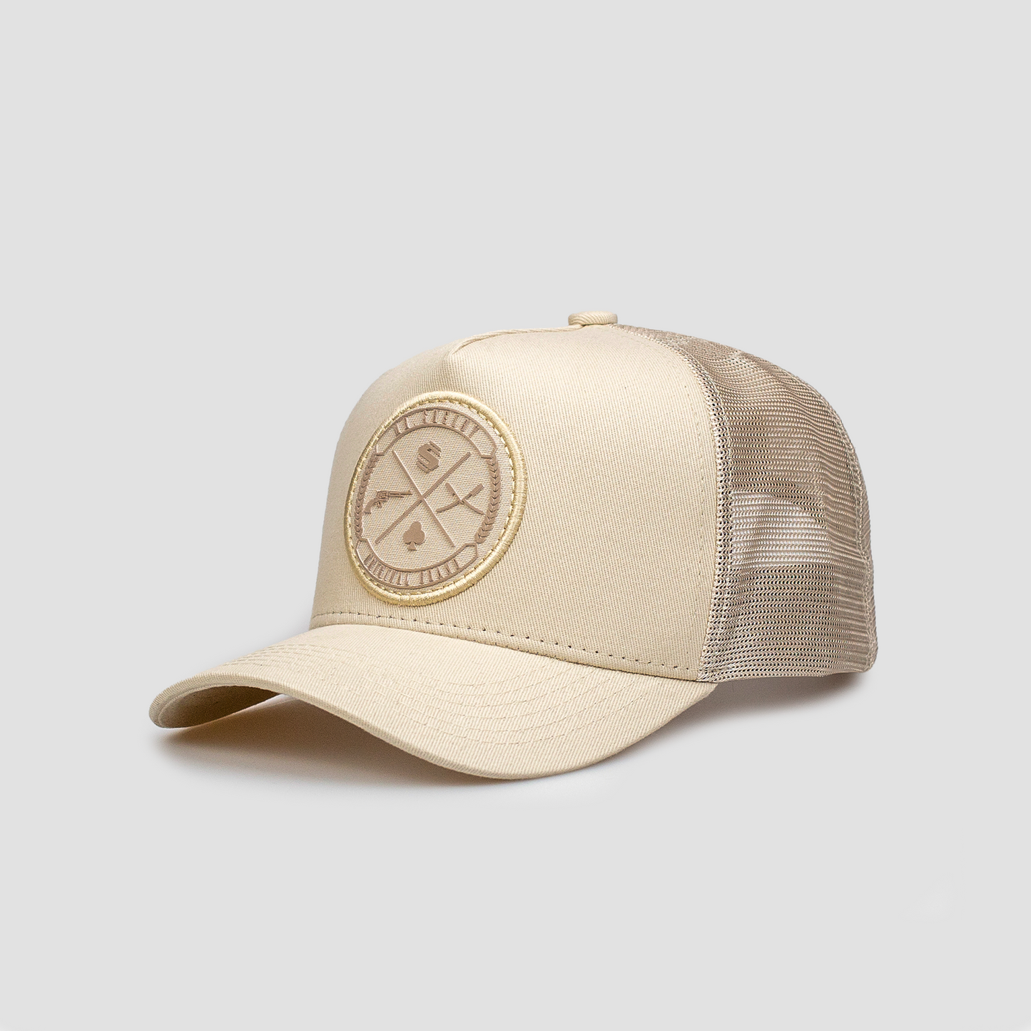 Boné Mr. Shelby Trucker Brasão All Beige