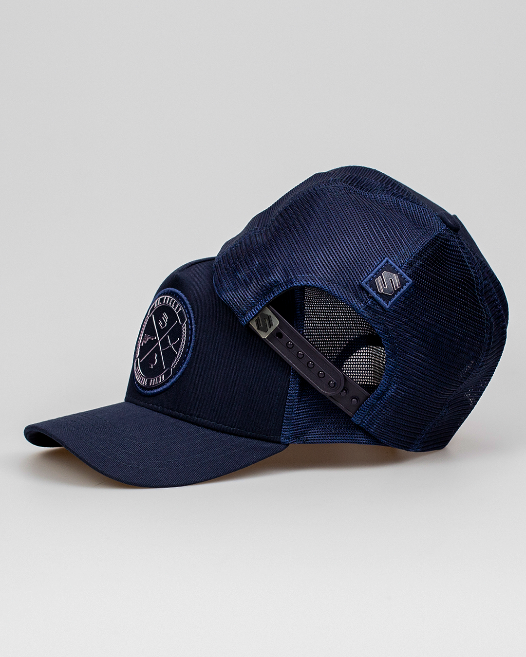 Boné Mr. Shelby Trucker Brasão All Blue