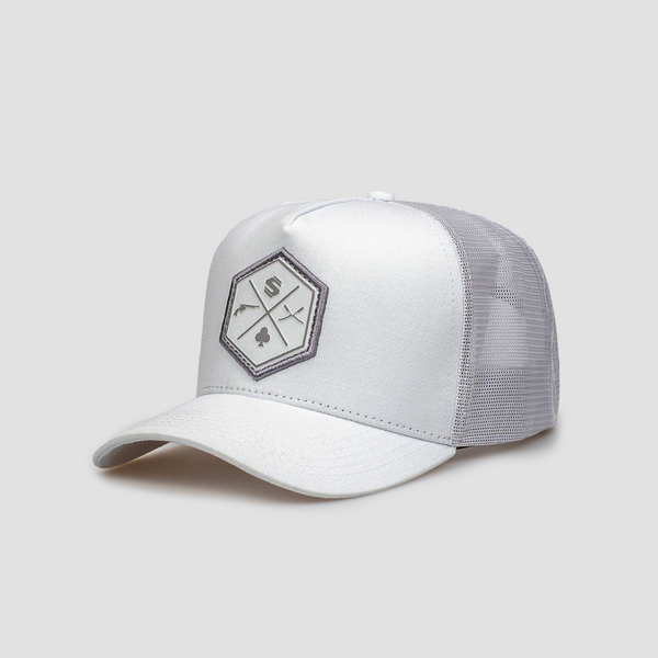 Boné Mr. Shelby Trucker Escudo Branco