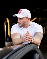 Boné Aba Curva Snapback Mr. Shelby MS-1 Destroyed  Branco e Vermelho