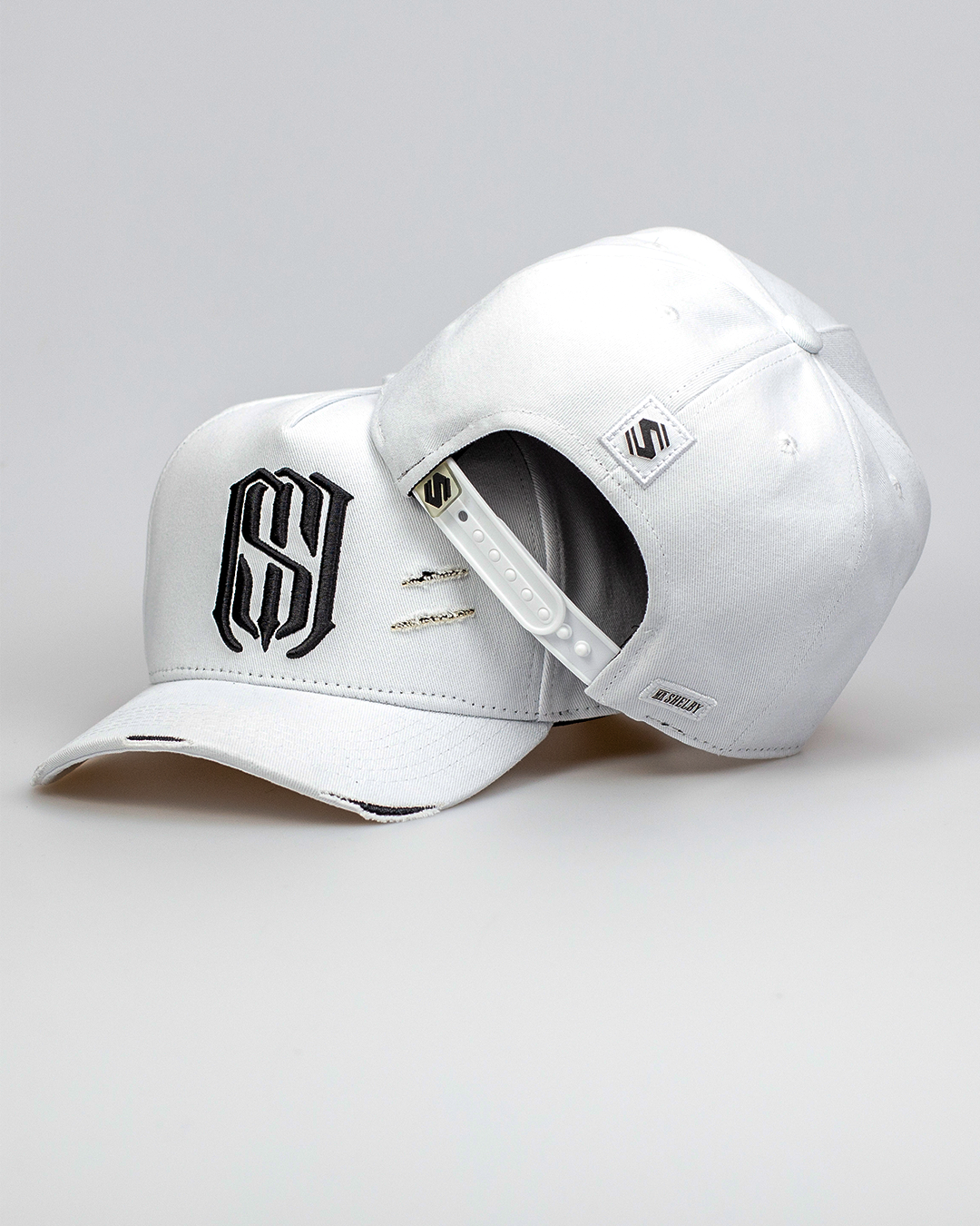 Boné Aba Curva Snapback Mr. Shelby MS-1 Destroyed  Branco e Preto