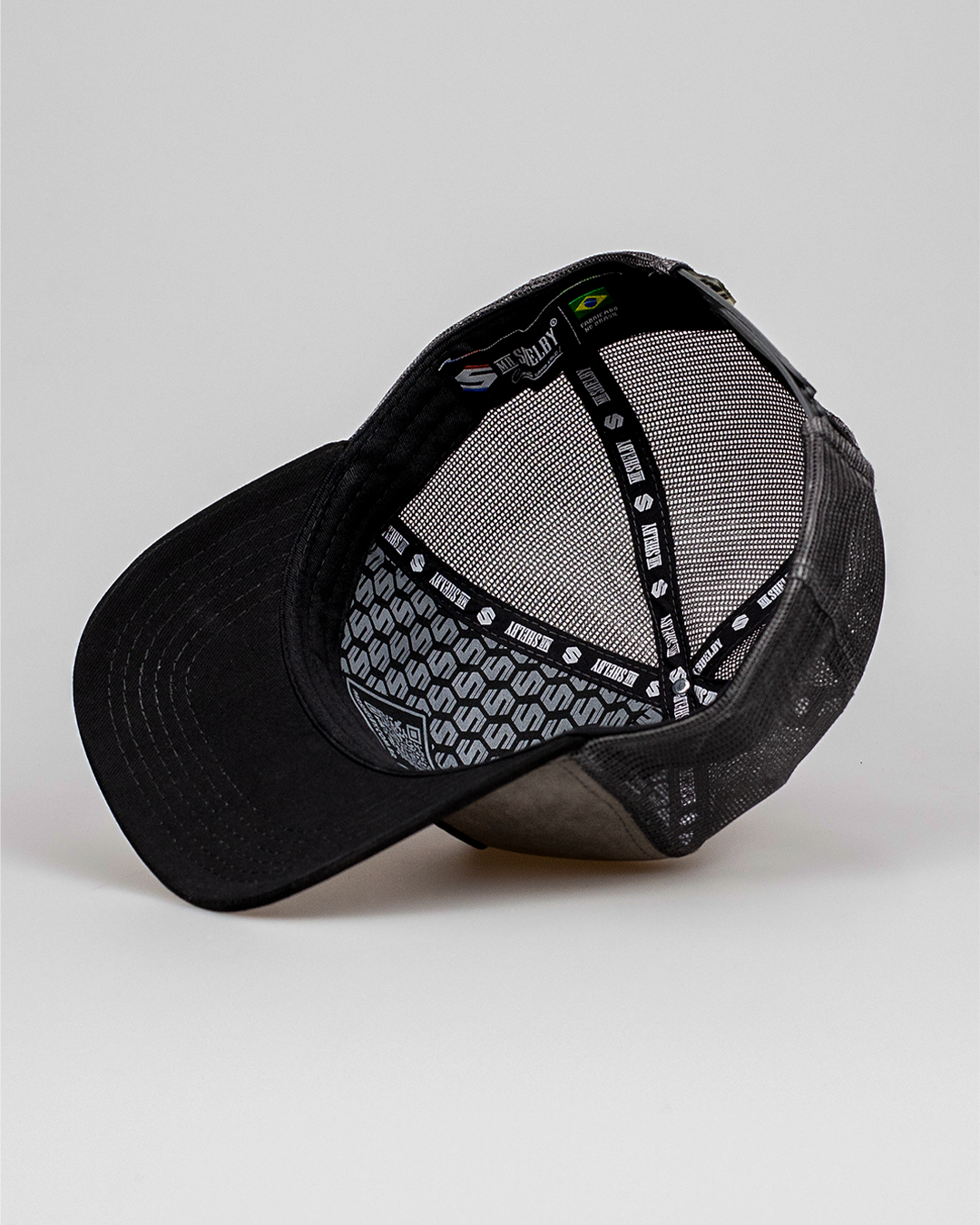 Boné Mr. Shelby Trucker Brasão Chumbo
