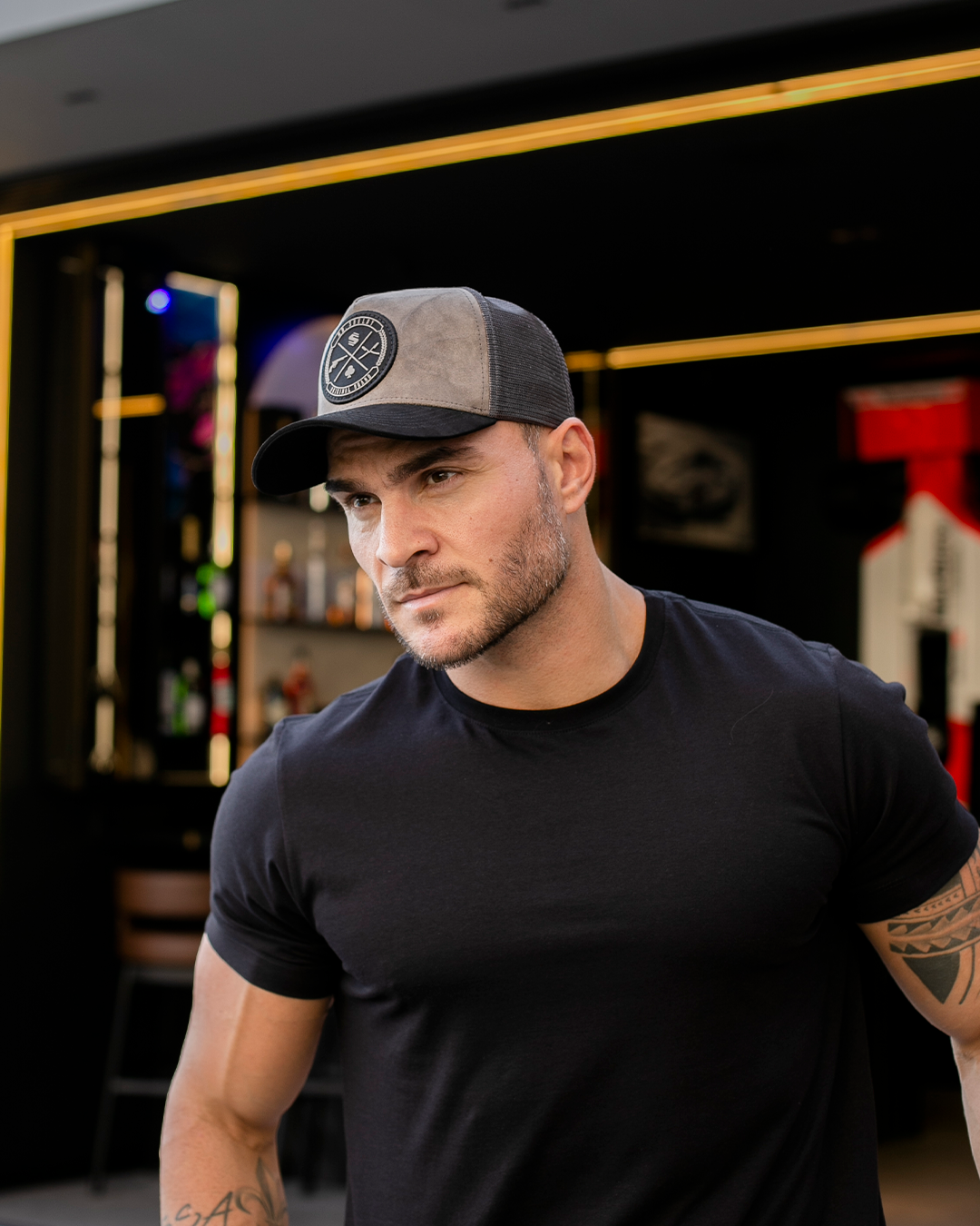 Boné Mr. Shelby Trucker Brasão Chumbo