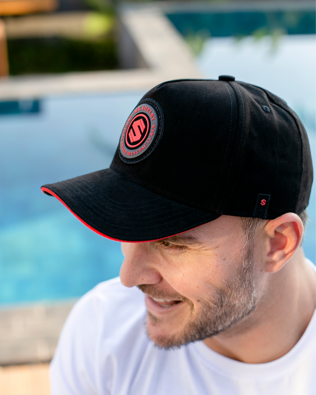 Boné Aba Curva Snapback Mr. Shelby Suede Preto e Vermelho