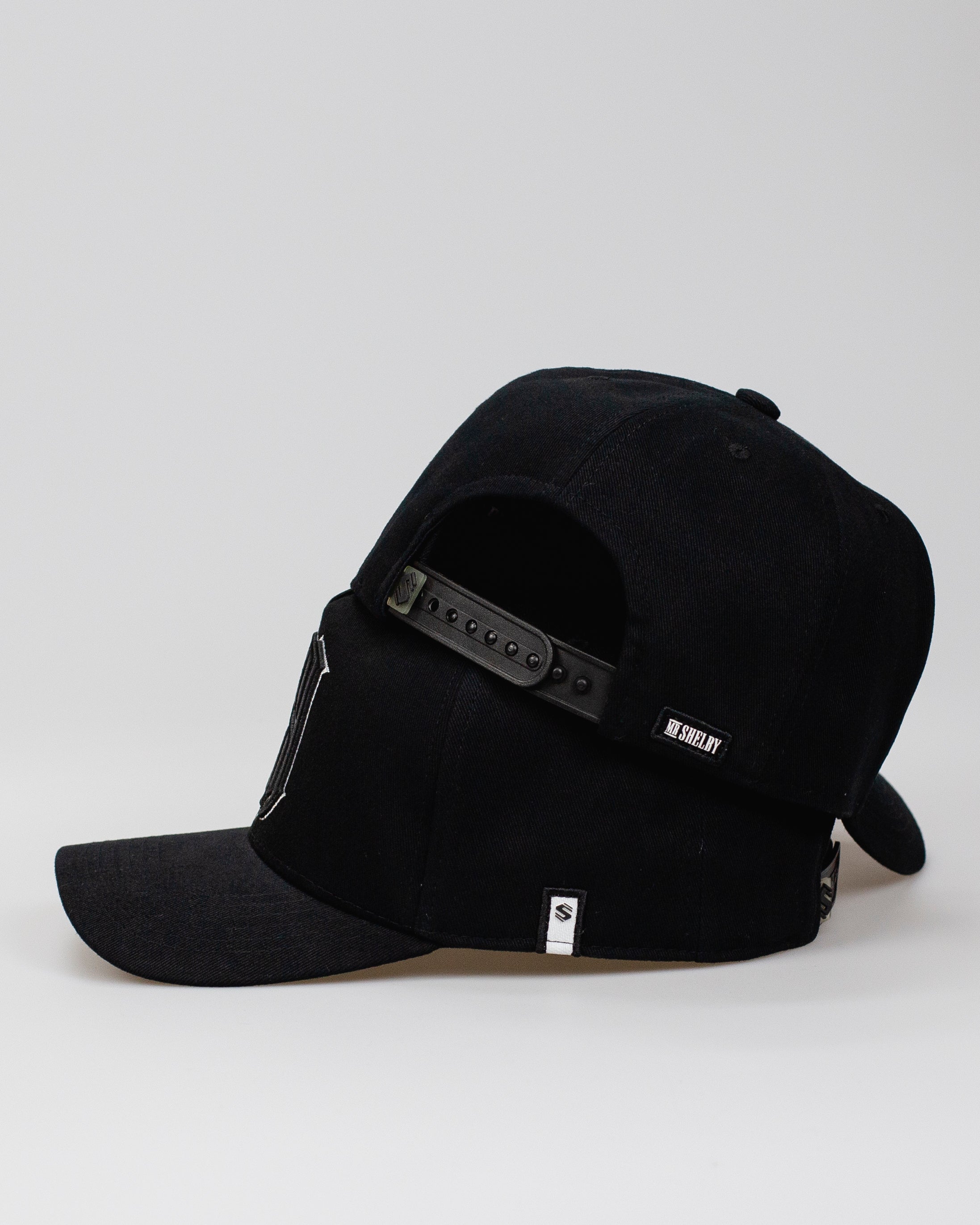 Boné Aba Curva Snapback Mr. Shelby MS-1 Preto e Branco