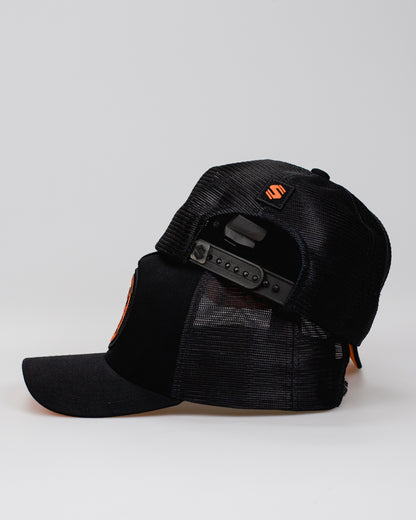 Boné Trucker Mr. Shelby Brasão Preto e Laranja