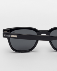Óculos de Sol Mr. Shelby Titan Preto