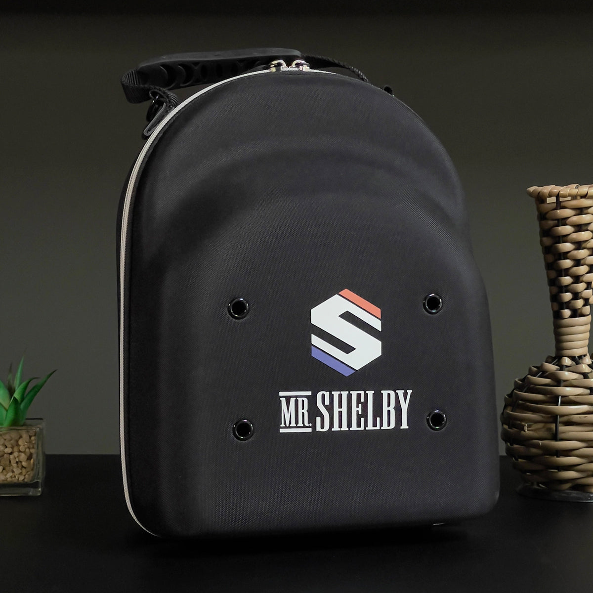 Case Mr. Shelby para Bonés